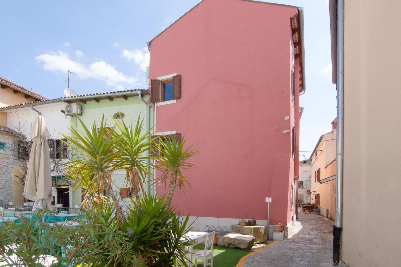 Fazana City Rooms With Free Parking Kültér fotó
