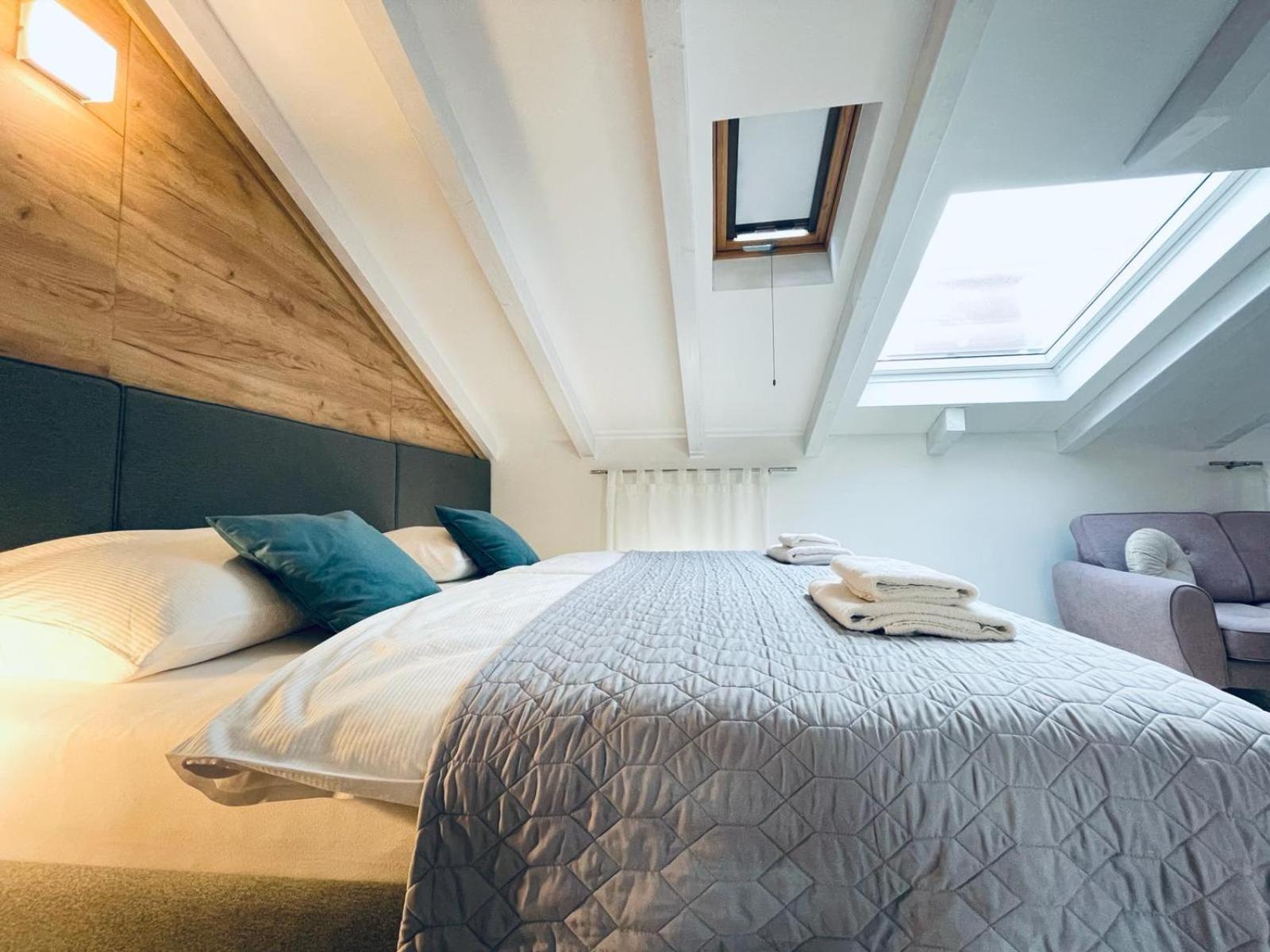 Fazana City Rooms With Free Parking Kültér fotó