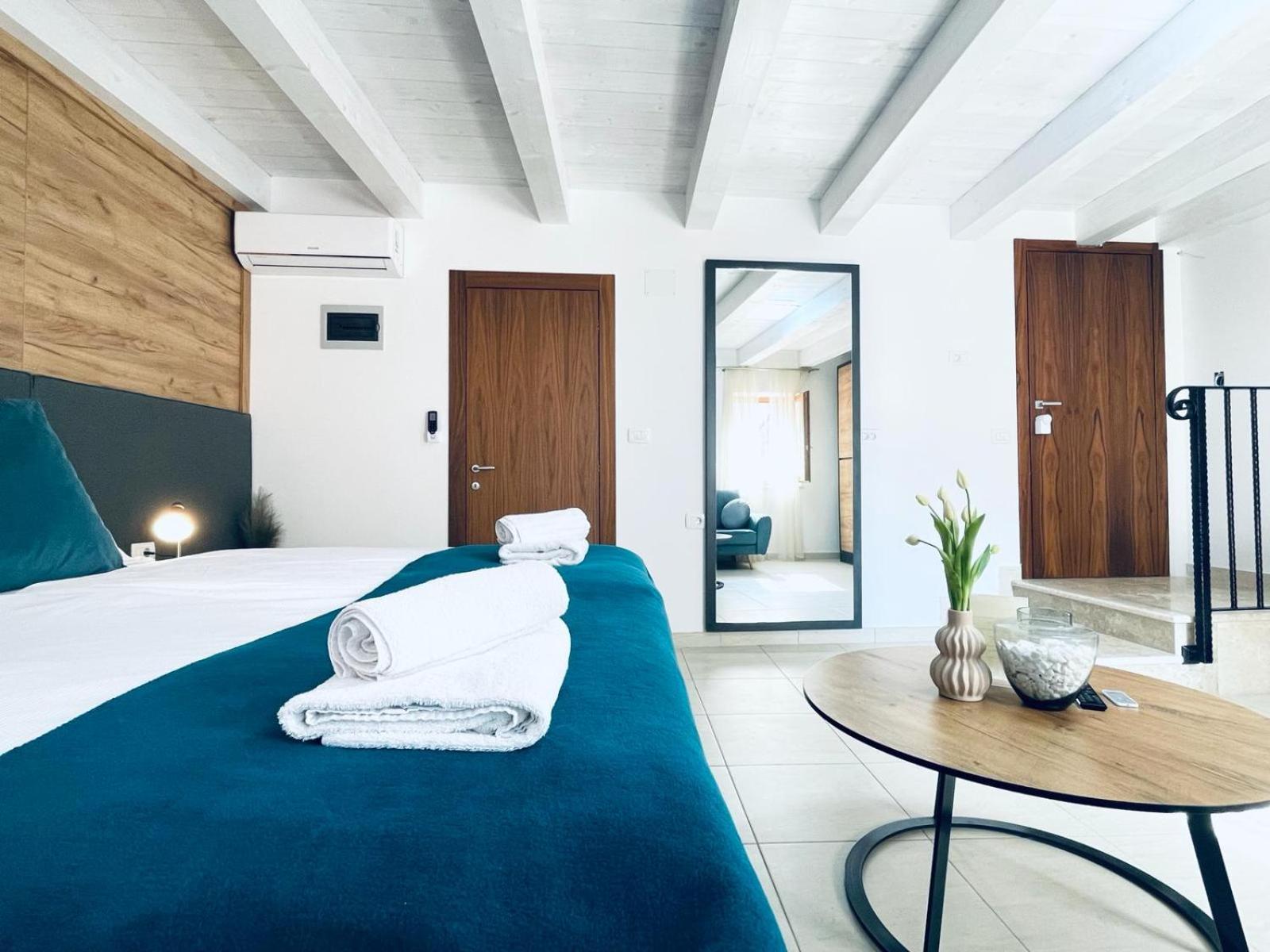 Fazana City Rooms With Free Parking Kültér fotó